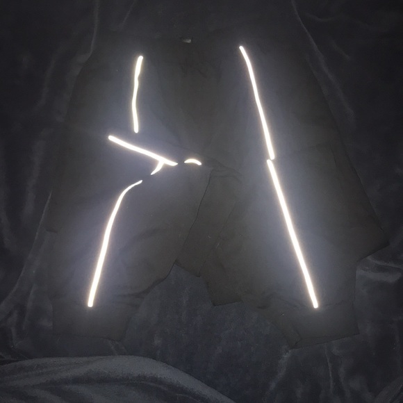 brand new Jumper pants glow in the dark - Picture 2 of 2